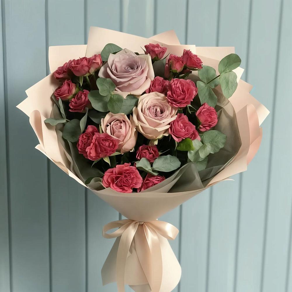 Букет цветов из: Гвоздики и Розы в Томске