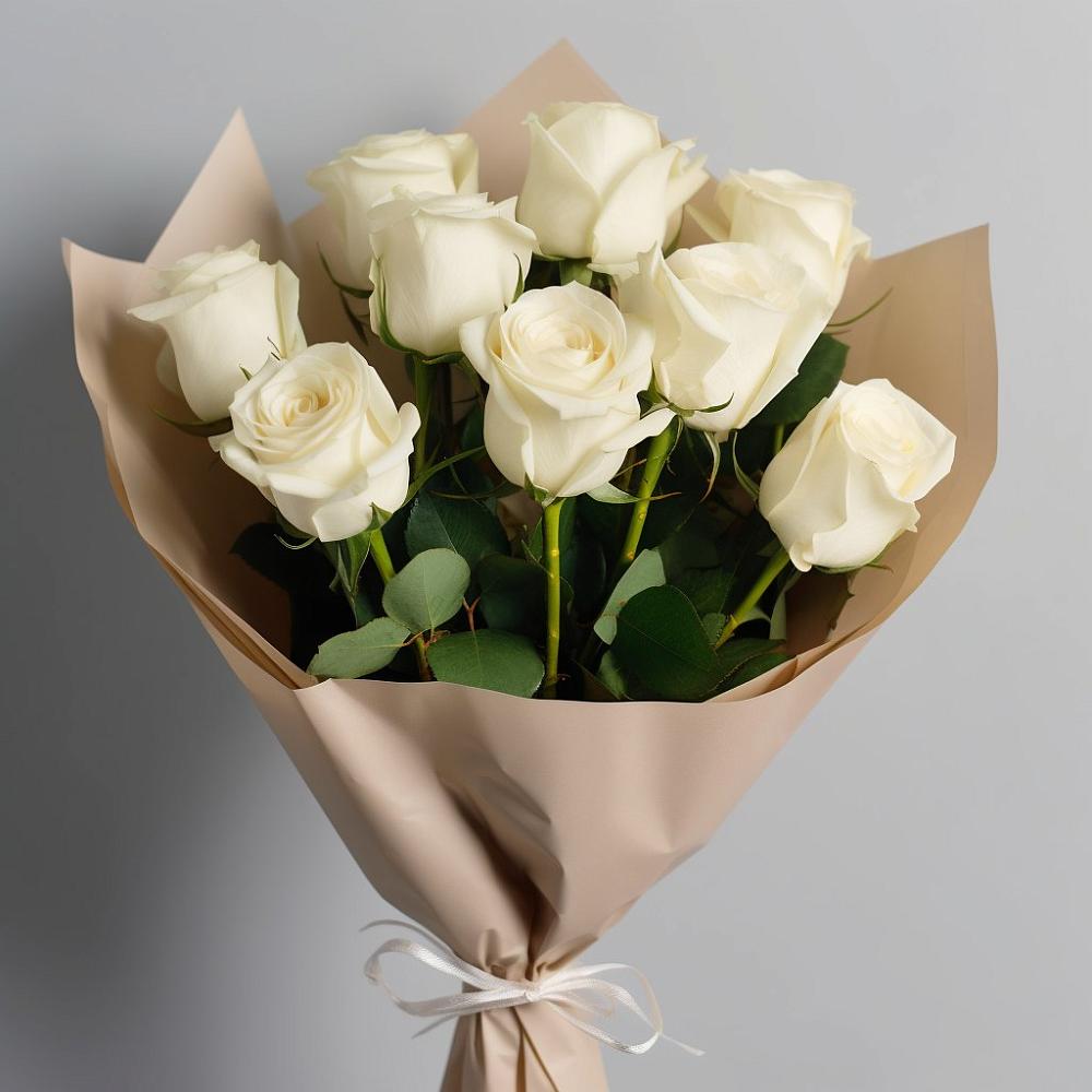 Букет 9 Белых роз Эдлесс Лав в Томске