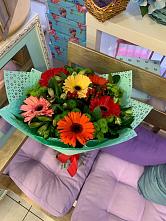 Букет цветов из:  Герберы, Хризантемы и Альстромерии #REPLACE_PRED# Томске