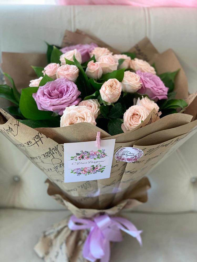 Букет цветов из: Розы в Томске