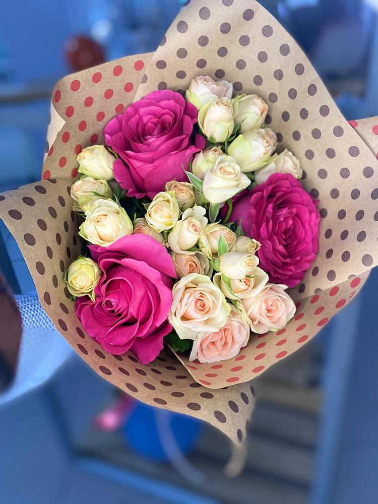 Букет цветов из: Розы в Томске