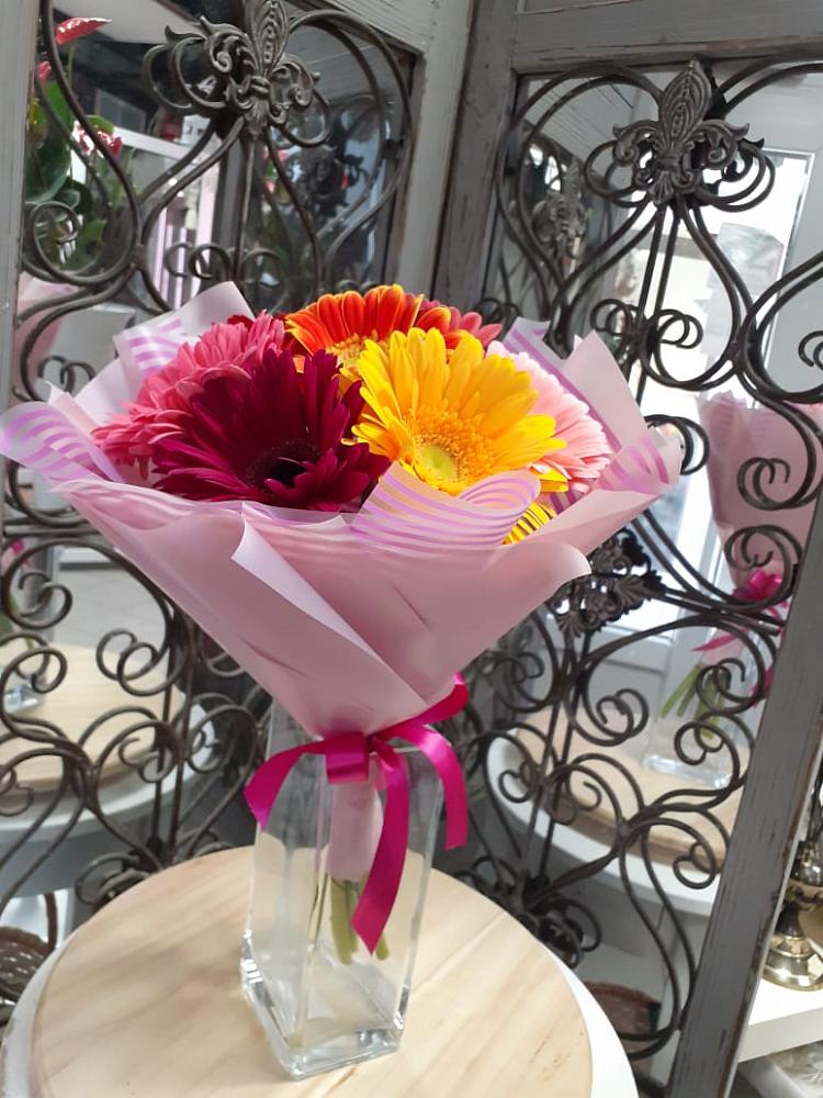 Букет цветов из: Герберы в Томске