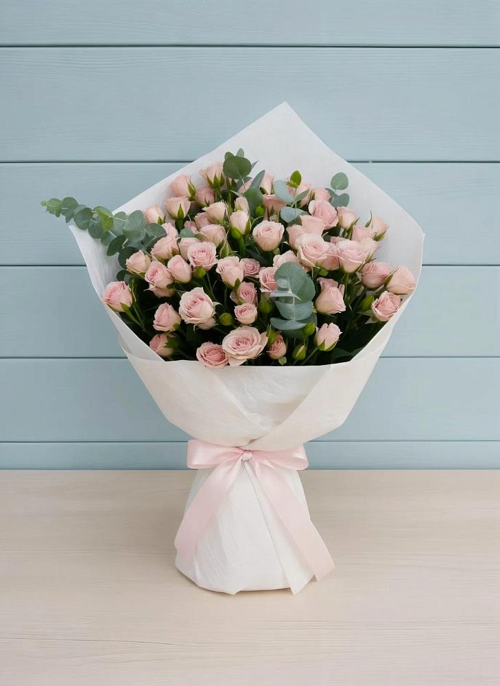 Букет цветов из: Розы в Томске