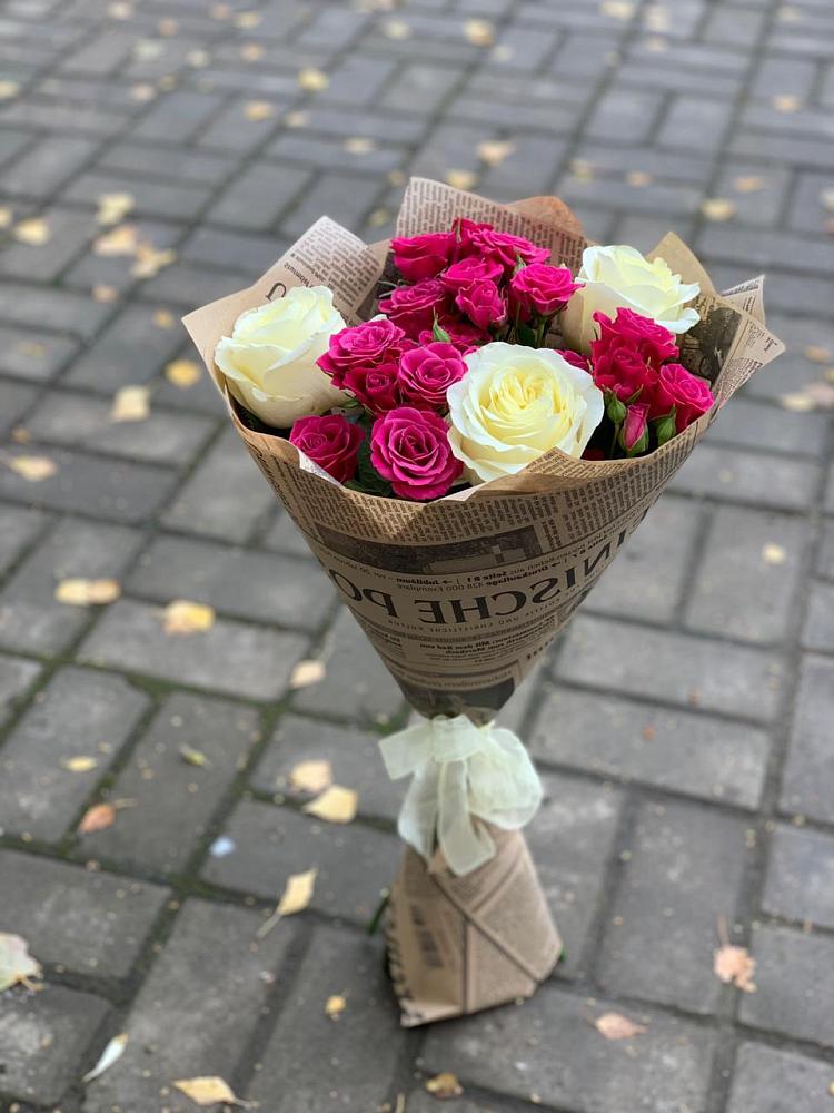 Букет цветов из: Розы в Томске