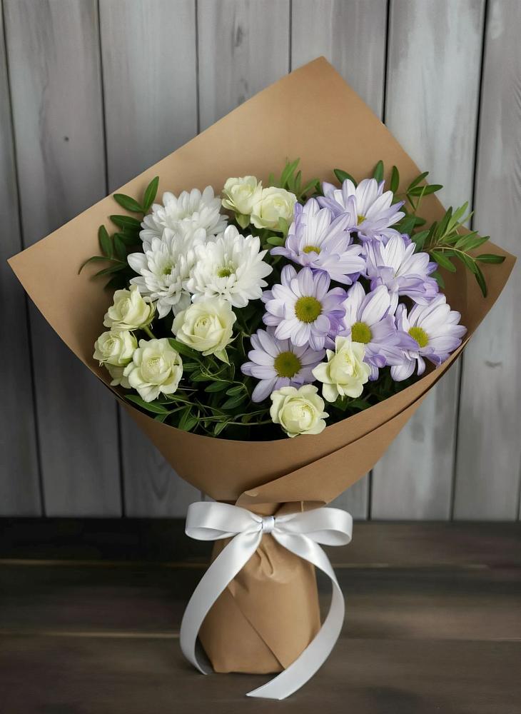 Букет цветов из: Хризантемы и Розы в Томске